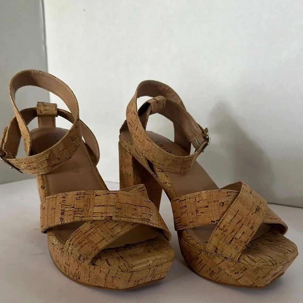 Torrid Women's Cork Platform Sandals - Size 7W - Wide Fit - Crisscross Straps